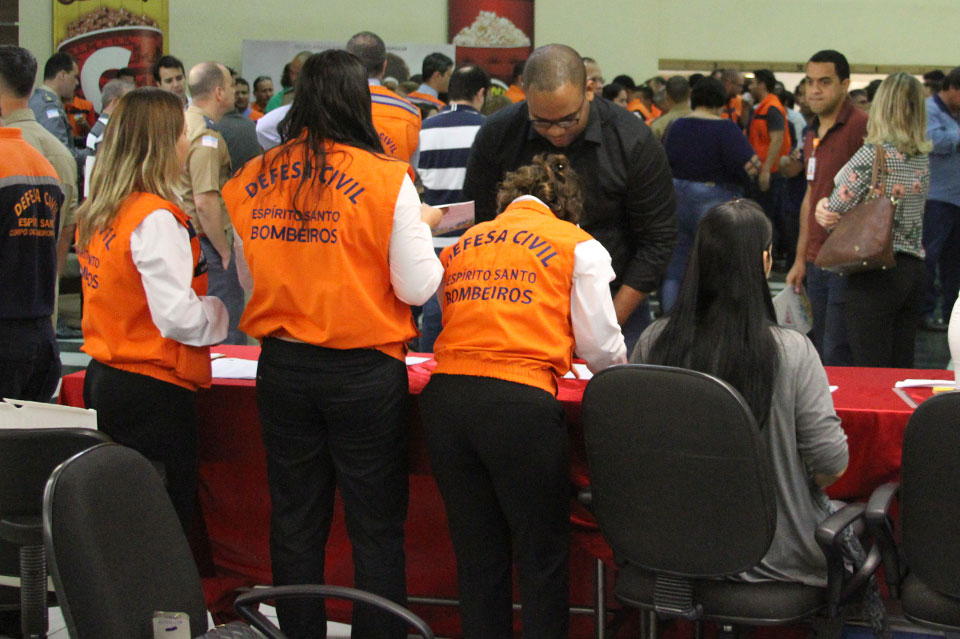 seminario-defesa-civil