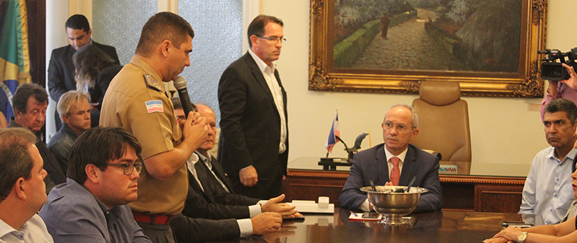 entrega_vtr_palacio_anchieta