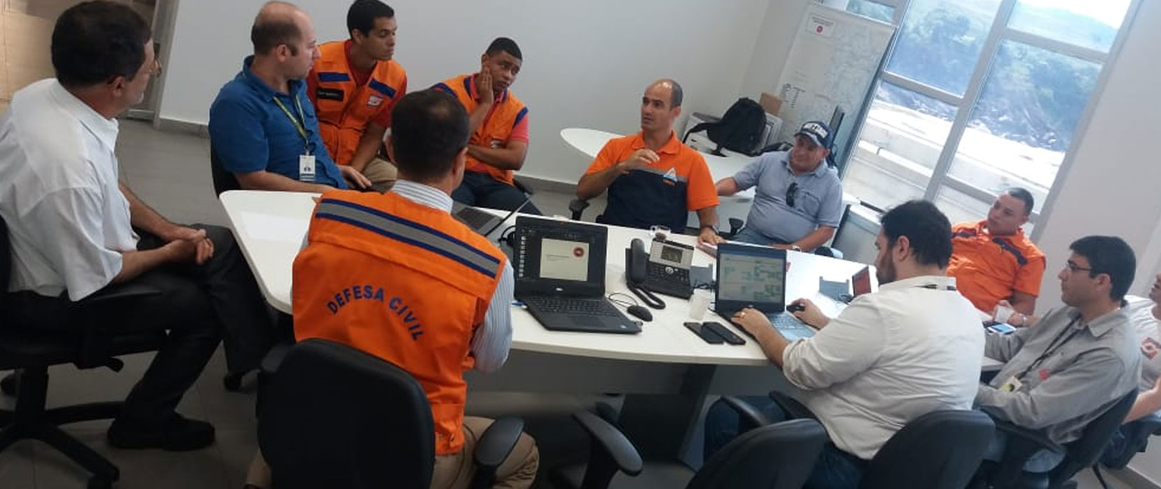 reuniao-defesa-civil